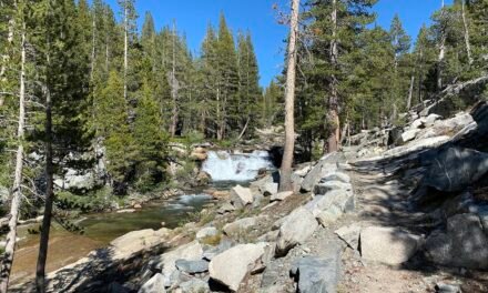 Day 2 – French Canyon to Evolution Meadow – river crossing