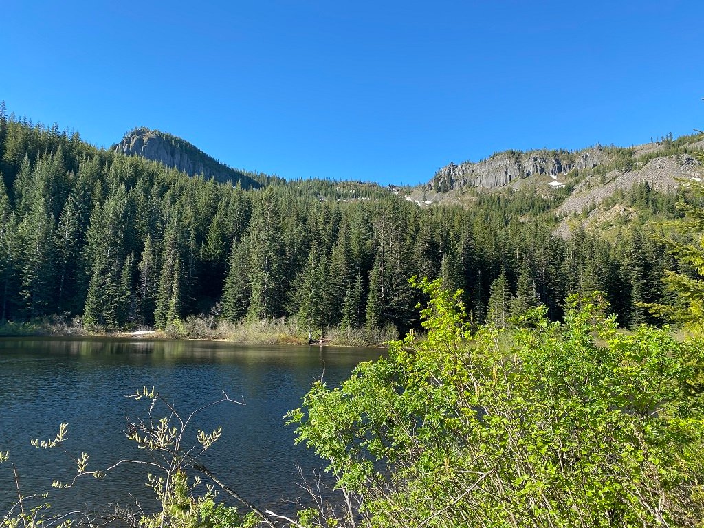 Mirror Lake, Mount Hood - start of the summer hiking season! - HikeIt